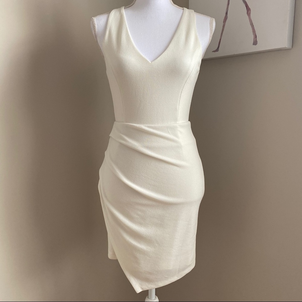 AKIRA Ivory Short Ruched Dress w Gold Buckle